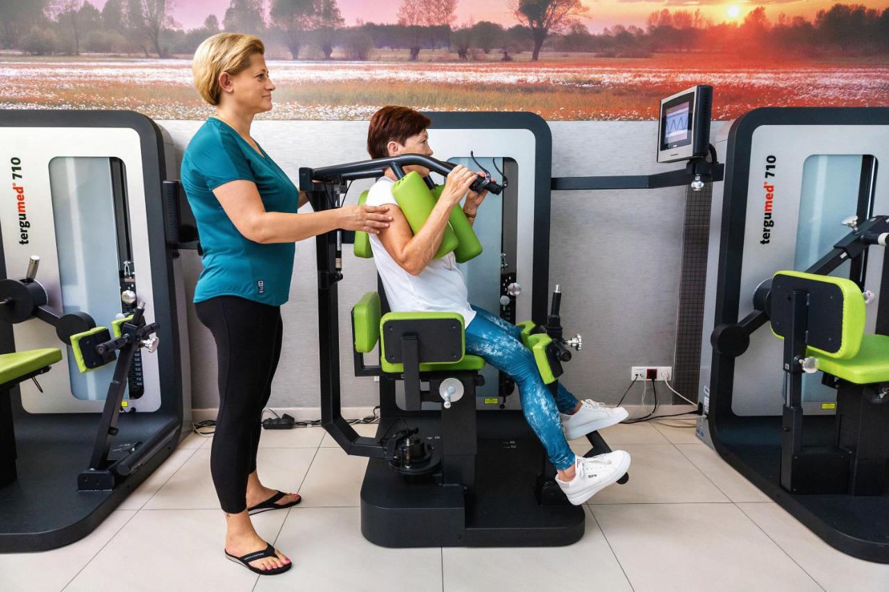 Sloneczny Zdroj Medical Spa & Wellness Бусько-Здруй Екстер'єр фото